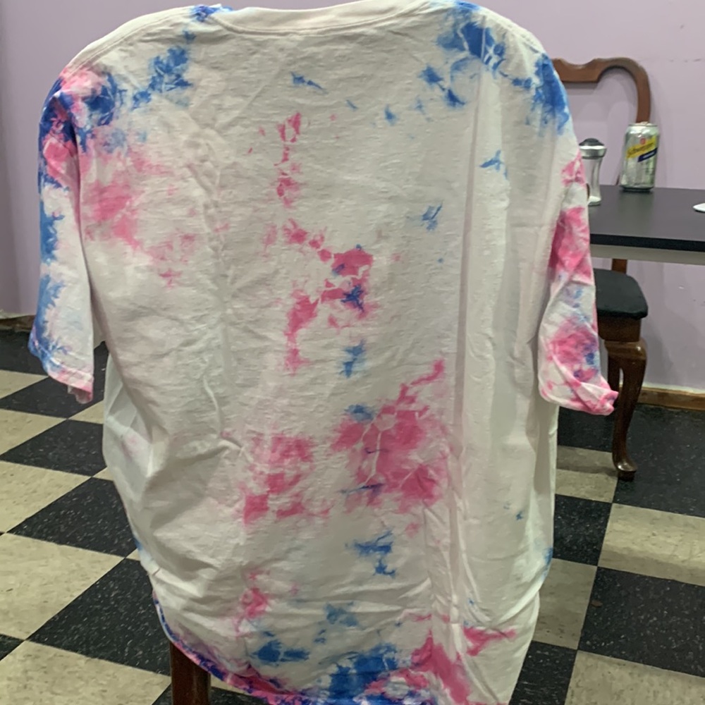 Hot Topic - Picture 2 of 2